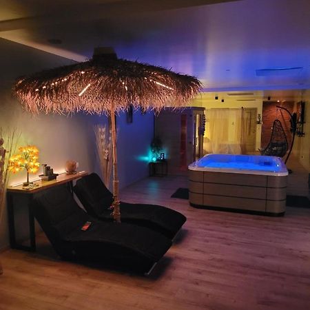 Le Relax Panzió La Louvière Kültér fotó